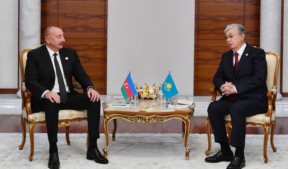 President of Azerbaijan meets with Kazakh President in Astana