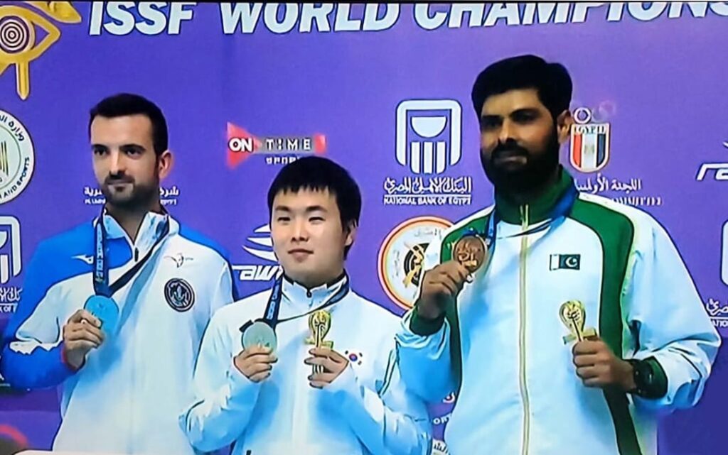 Pakistan Navy shooter wins bronze medal in MAIDEN ISSF 2022 Championship