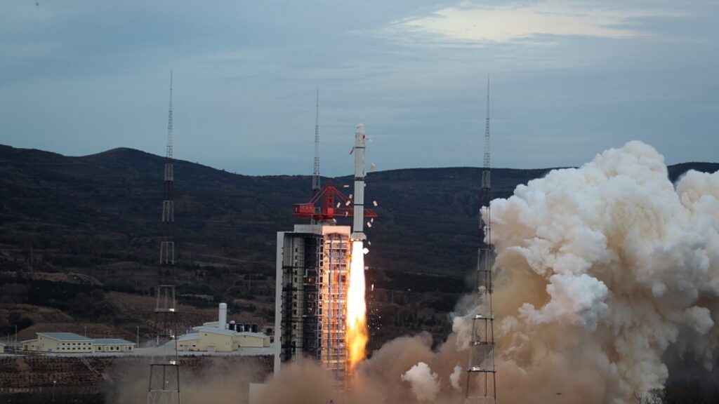 China launches new S-SAR01 satellite to space