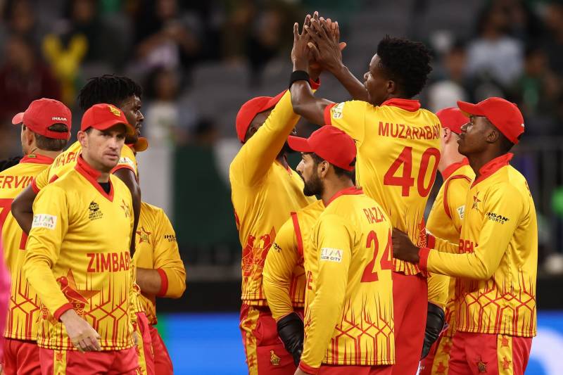 Zimbabwe stuns Pakistan