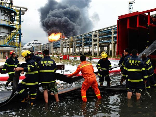 Residential building fire kills 10 in Northwest China