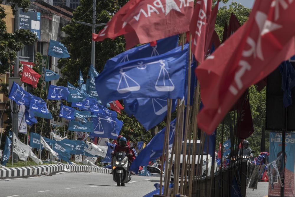 Malaysia’s nationalists seen to form a new government