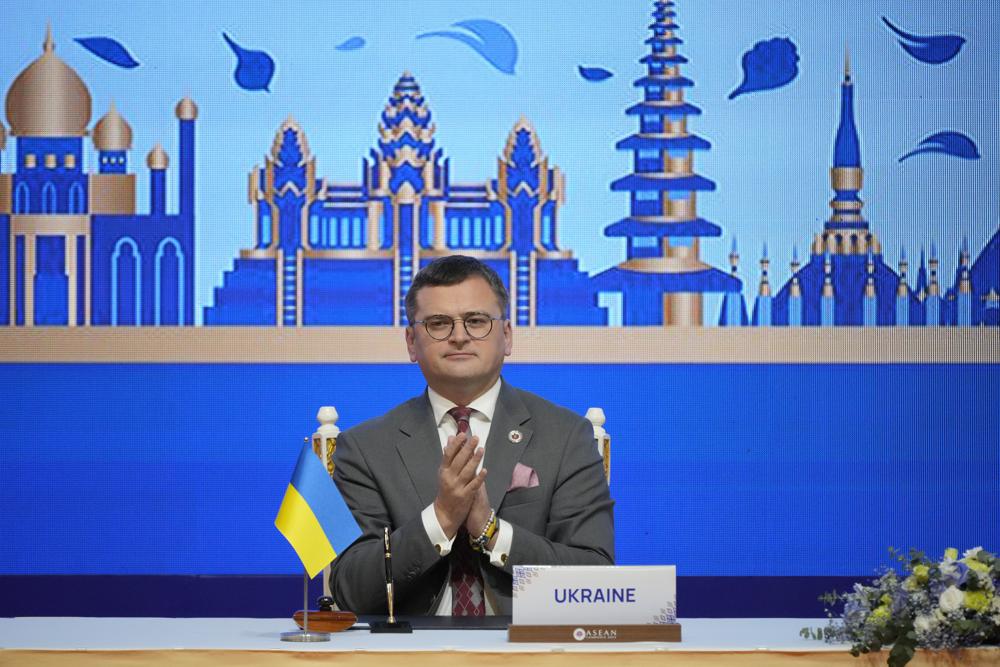 Ukraine signs peace accord with Southeast Asia nations