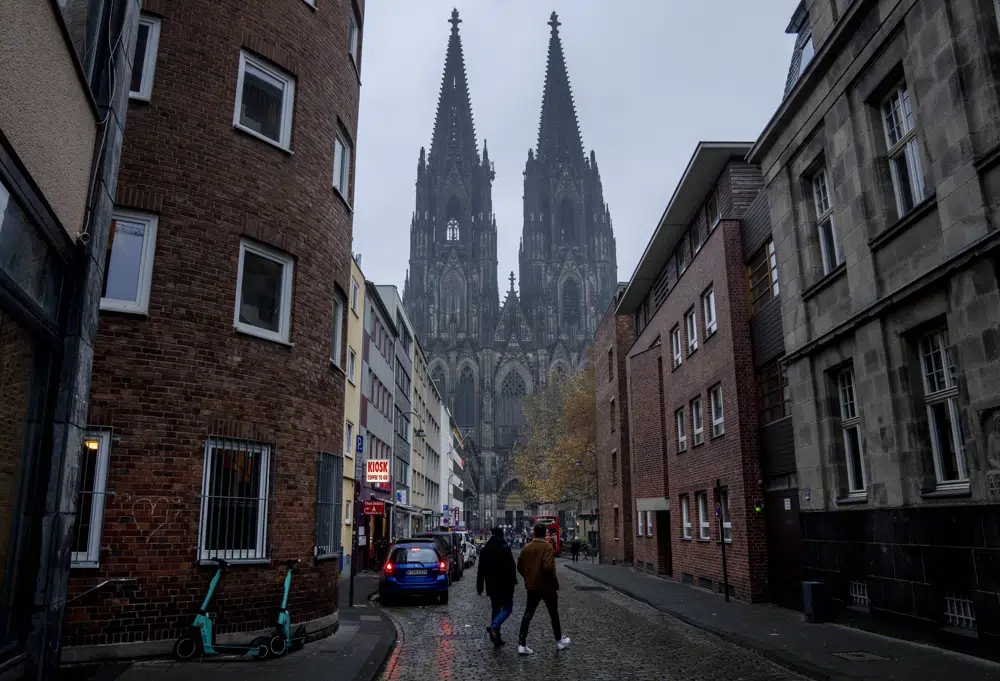 Crisis of confidence over cardinal shakes Cologne Catholics