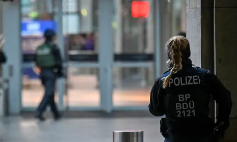 German hostage situation under way in Dresden