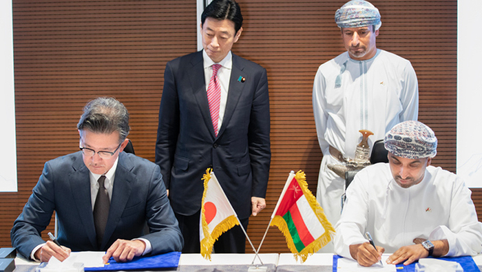 Oman LNG signs agreements with Japanese firms