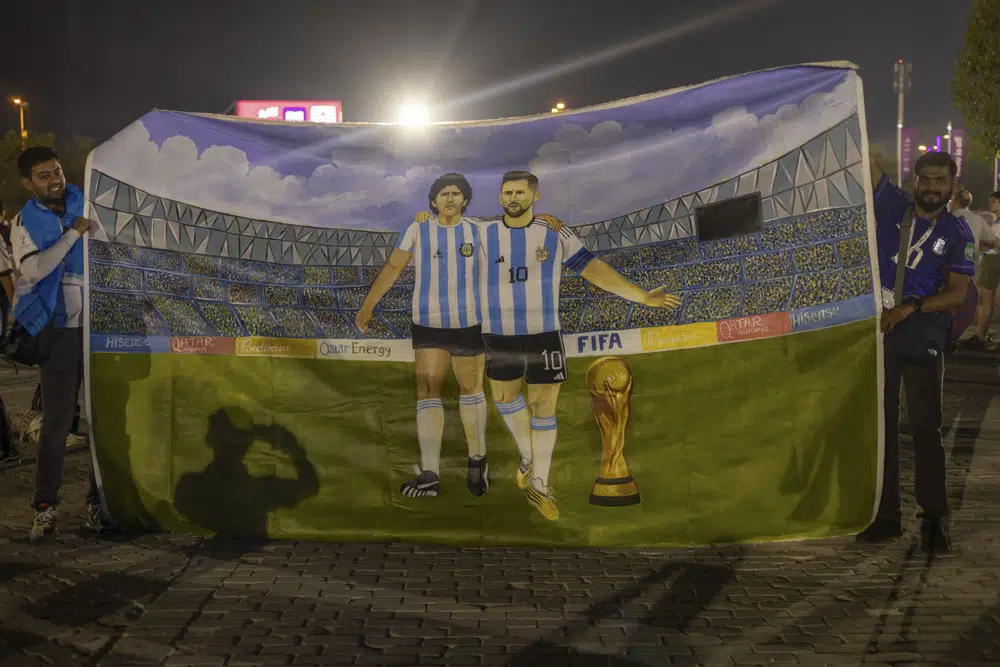 Messi fans from Asia cheer on Argentina at World Cup