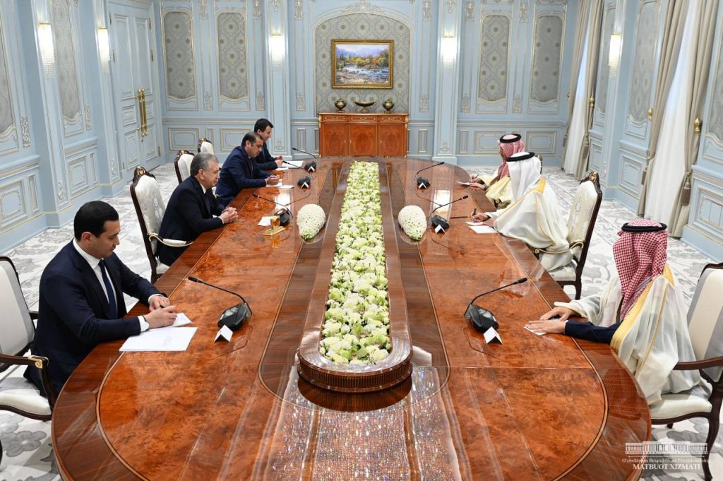 President of Uzbekistan receives Saudi Investment Minister