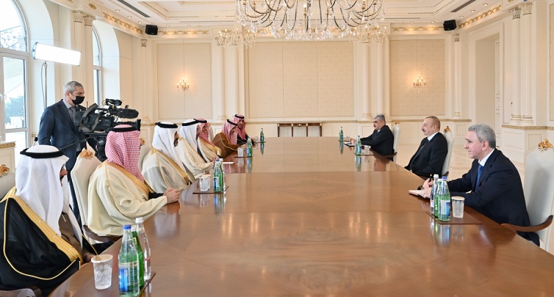 President of Azerbaijan receives Saudi minister of investment