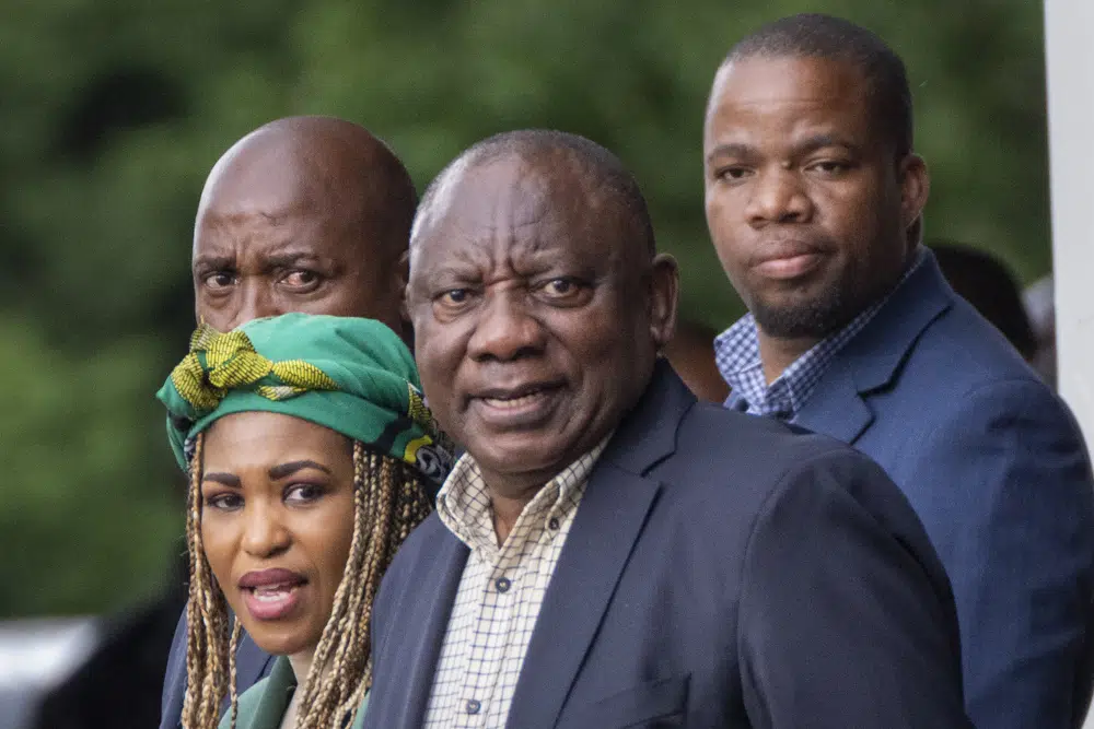 President of South Africa fights for political future over scandal