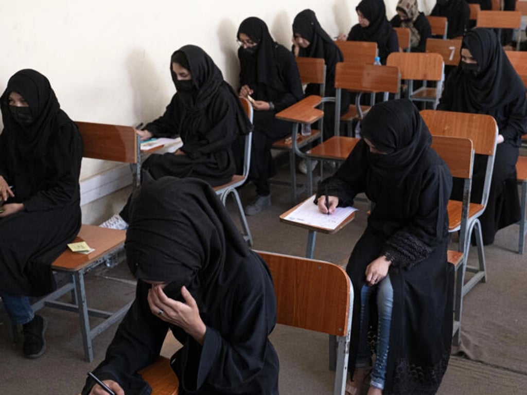 MWL denounces Taliban ban on women university education