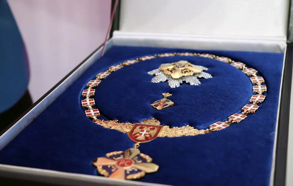 Bosnian Serbs award Putin with highest medal of honor