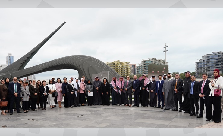 Bahrain's HEC organizes visit to "Athar" monument