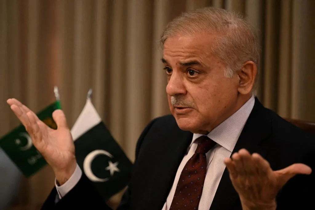 Prime Minister of Pakistan hails support of UAE across all fronts