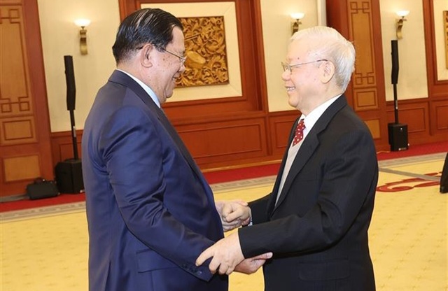 Vietnamese, Cambodian Parties hold high-level meeting in Hanoi