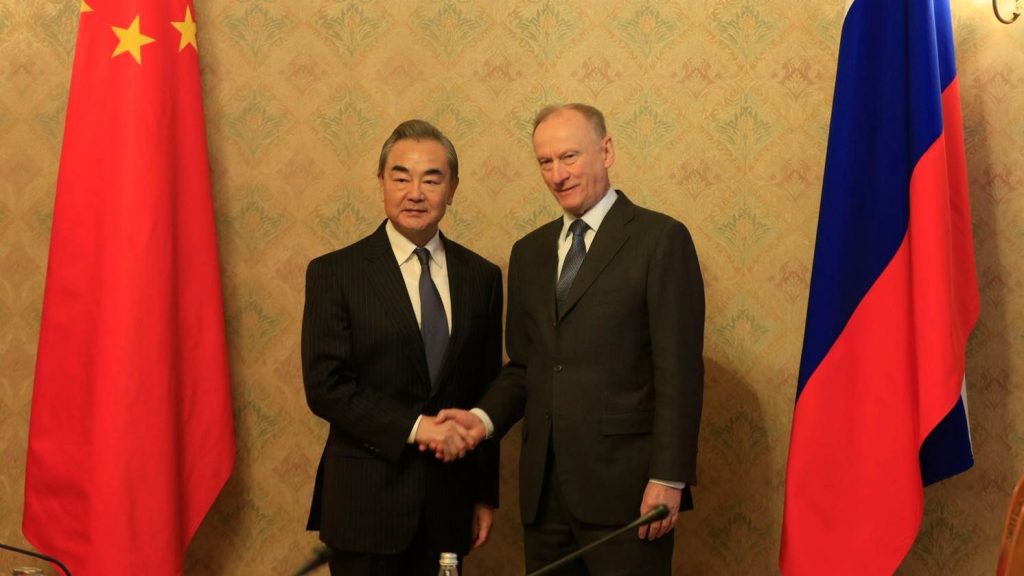 China, Russia agree to strengthen cooperation