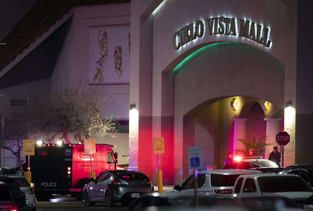 1 killed, 3 hurt in shooting at El Paso, Texas shopping mall