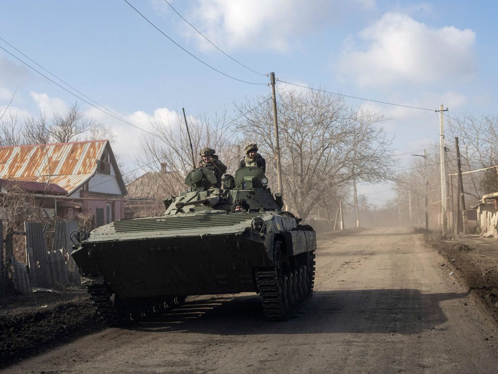 Russia steps up effort to take Ukrainian city of Bakhmut