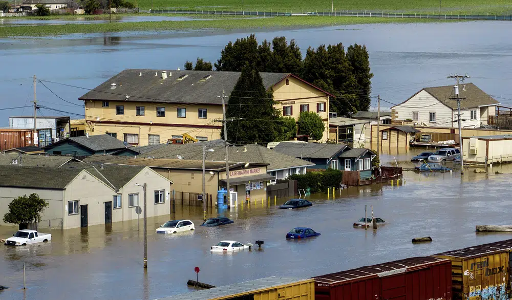 Flood problems grow as new storm moves into California