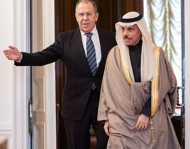 Saudi Arabia strives to develop relations with Russia: Saudi FM