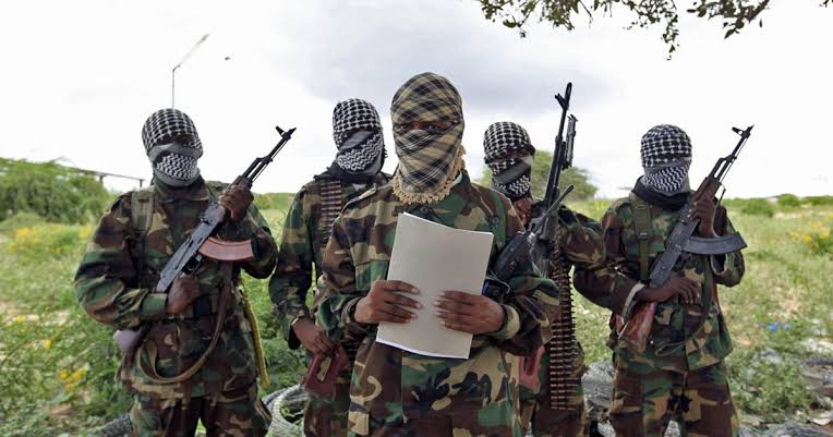 At least 21 killed as Somalia battles al Shabab in central region