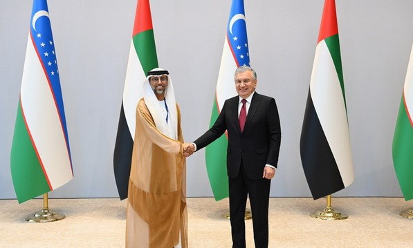 Shavkat Mirziyoyev calls for Uzbek-Emirati multifaceted cooperation