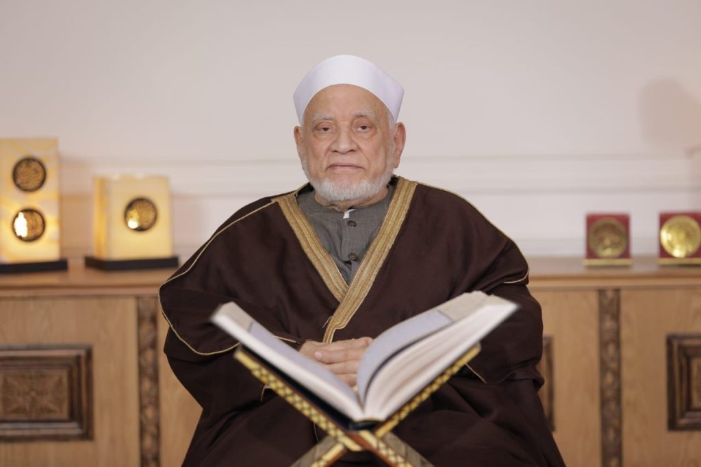 Ahmed Omar Hashem named 'Islamic Personality of Dubai International Quran Award'
