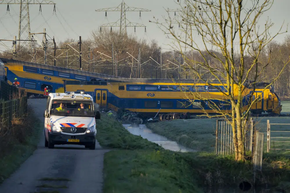 Train derailment in Netherlands, kills one, several injured