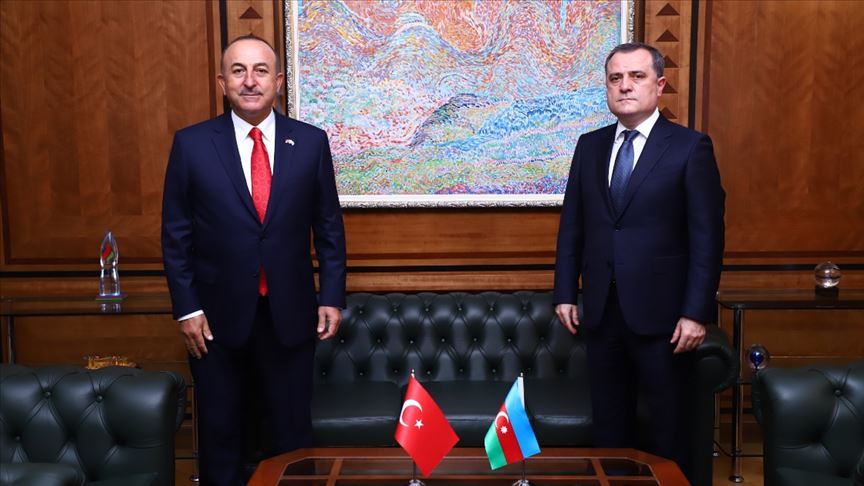 Azerbaijani, Turkish foreign minister discuss regional situation