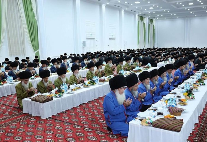 Ashgabat hosts Ramadan iftar in memory of Ogulabat Berdimuhamedova