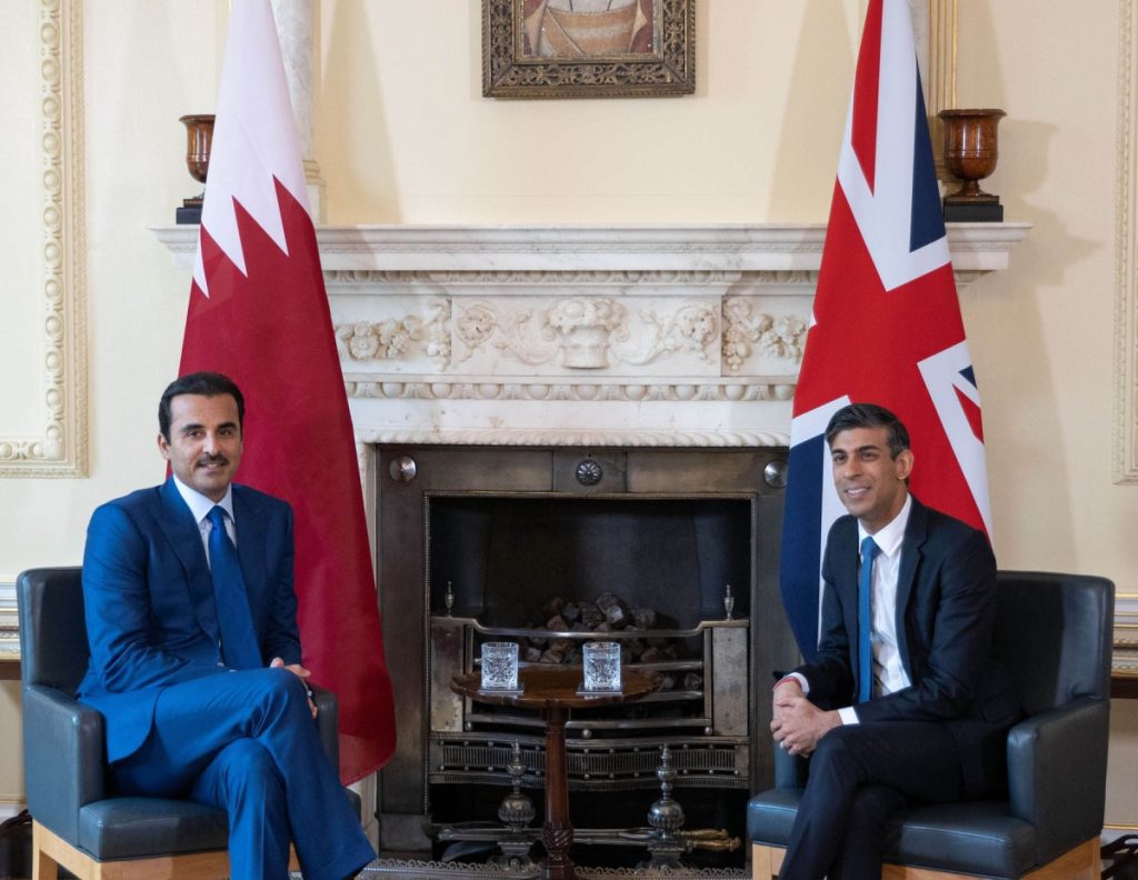 Amir of Qatar, UK PM discuss strategic bilateral relations