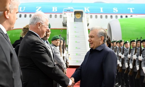 President of Uzbekistan arrives in Berlin