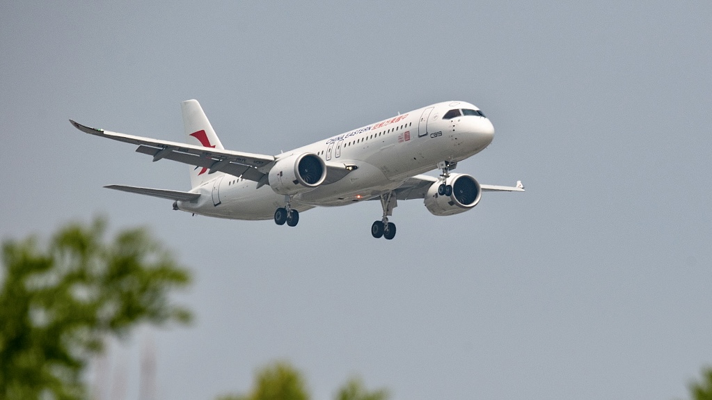 World's first C919 commercial flight arrives in Beijing from Shanghai