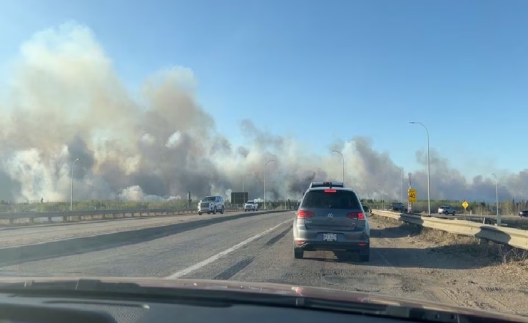 Canada's Alberta faces more wildfires amid hot, dry weather