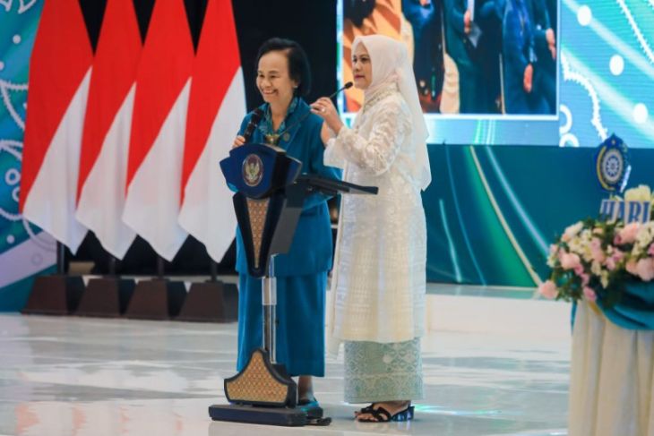 Indonesian first lady attends PKK Movement Unity Day celebration in Medan