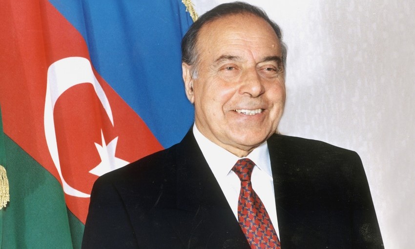 Azerbaijani parliament to hold special meeting dedicated to Heydar Aliyev’s 100th anniversary