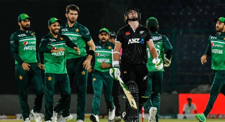 Pakistan become No. 1 ODI team for first time in ICC rankings