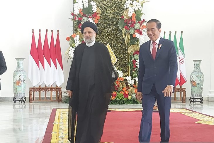 Indonesia, Iran sign Preferential Trade Agreement