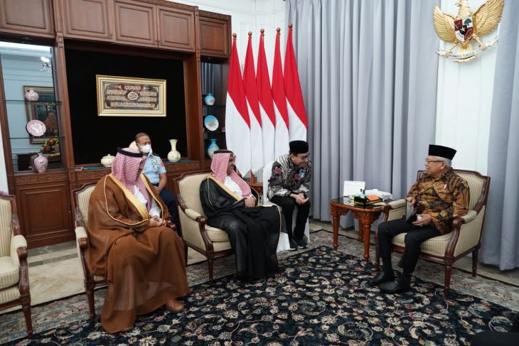 Indonesian VP, Saudi Ambassador discuss Arab League Summit, bilateral partnership