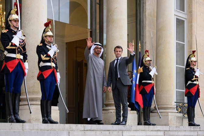 President of UAE meets with Macron in Paris