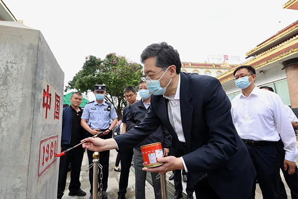 Chinese FM highlights China-Myanmar border stability
