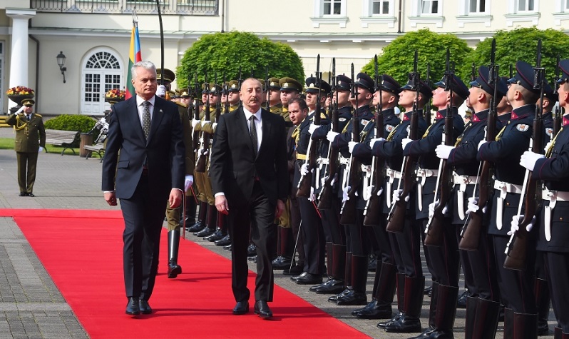 Vilnius holds official welcome ceremony for President Ilham Aliyey