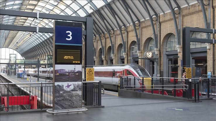 Major disruption expected in UK as 48-hour railway strike begins