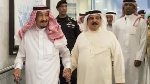 HM King of Bahrain congratulates Saudi King on Hajj success