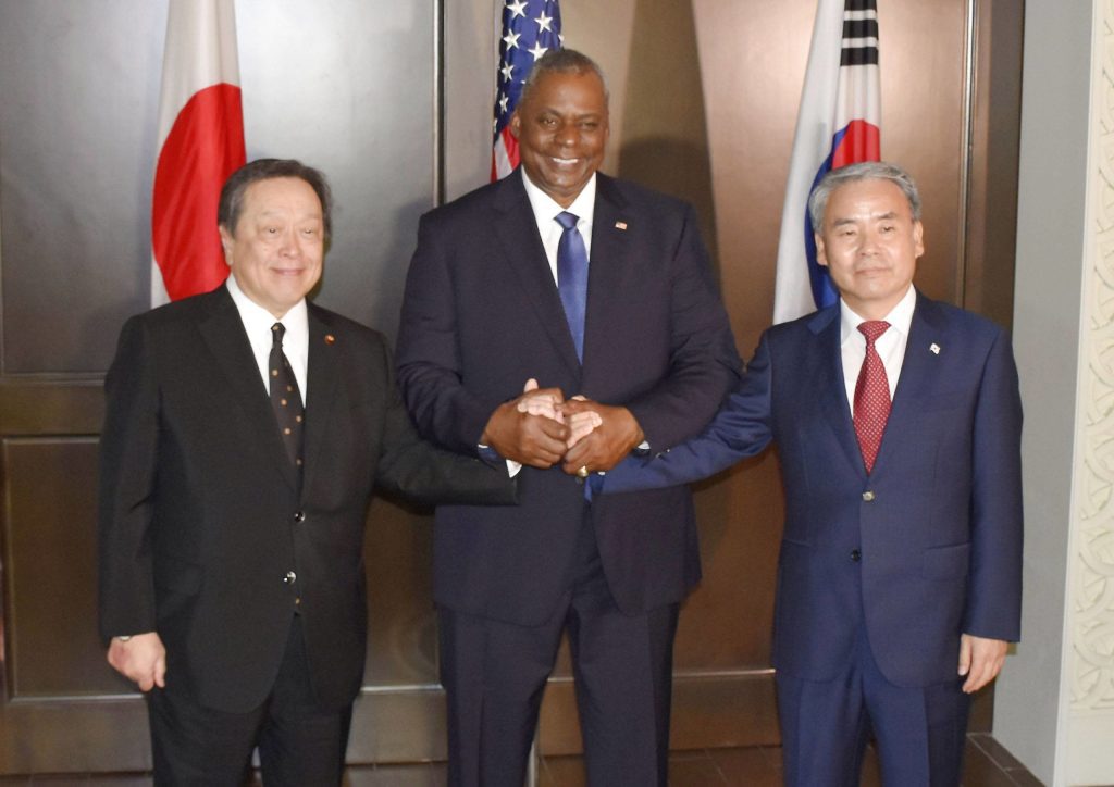 Japan, U.S. and South Korea agree to share North Korea missile data in real-time