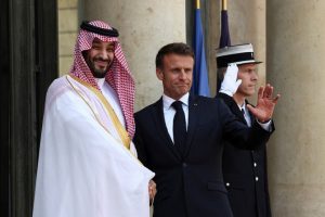Mohammed bin Salman arrives at Elysee Palace to meet with Macron