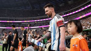 Messi mania grips crowd at China Workers’ Stadium