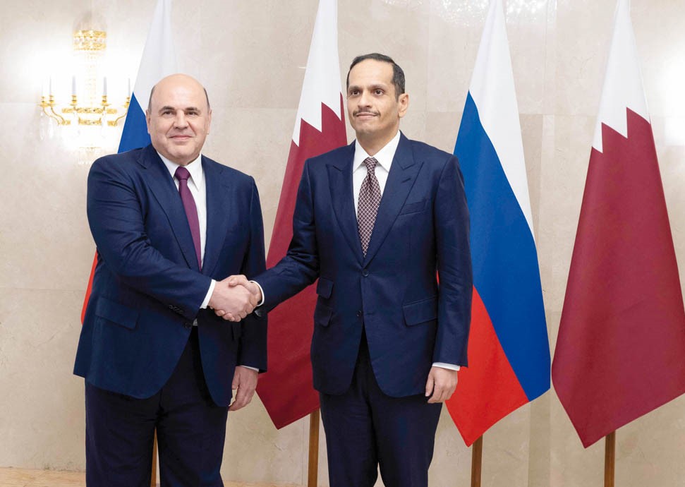PM of Qatar discuss bilateral relations with Russian PM