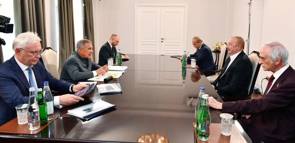 President of Azerbaijan holds meeting with Rais of Russian Tatarstan