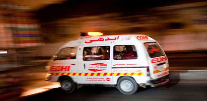 Pakistan: M9 motorway accident 3 killed, over 20 injured